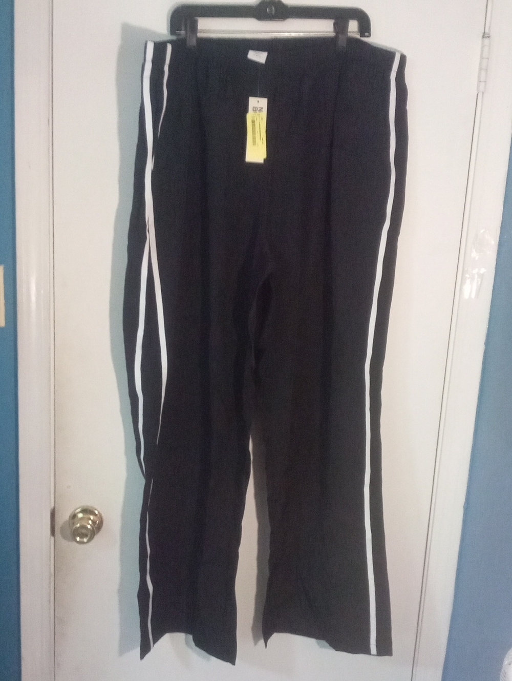 No Boundaries Black Track Pants with White Side Stripes 2X NWT